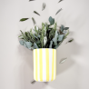 Vase en céramique rayé / jaune