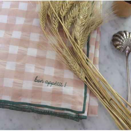 Nappe vichy brodée Macaron